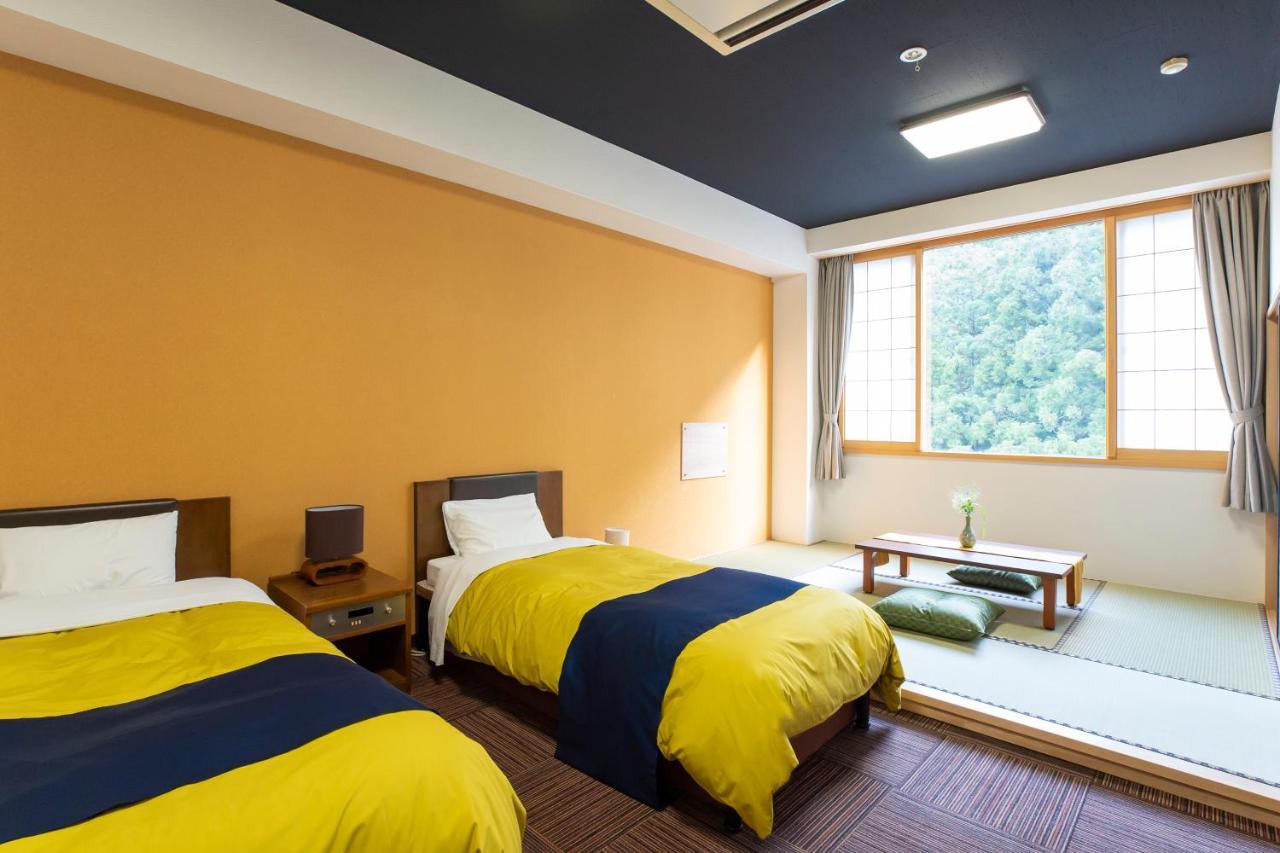 Yutoriro Bandai Atami Hotell Koriyama  Eksteriør bilde